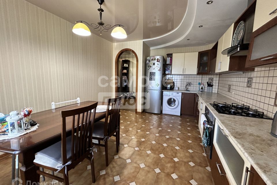 Продаётся 2-комнатная квартира, 67.5 м²