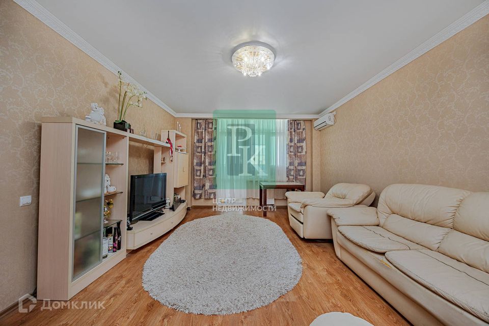 Продаётся 3-комнатная квартира, 98.6 м²