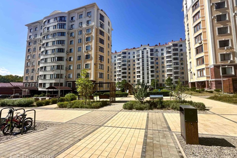 Продаётся 1-комнатная квартира, 42.9 м²