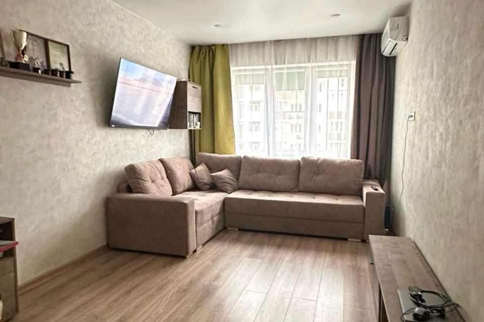 Продаётся 1-комнатная квартира, 38.2 м²