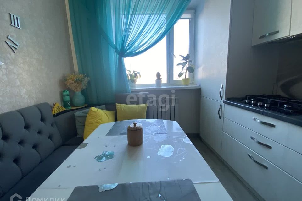 Продаётся 2-комнатная квартира, 56 м²
