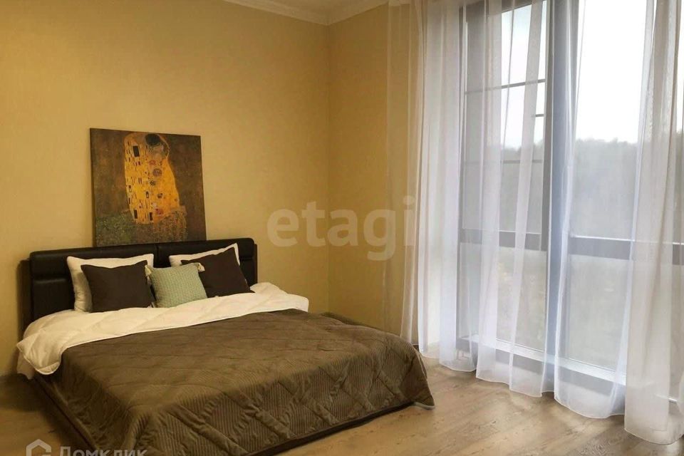 Продаётся 2-комнатная квартира, 96 м²