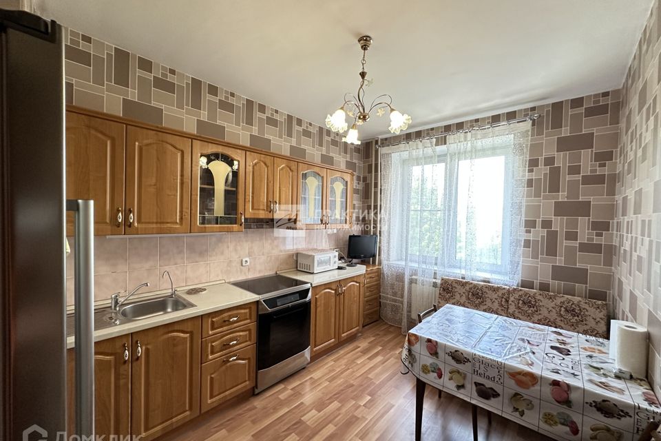 Продаётся 3-комнатная квартира, 75.8 м²