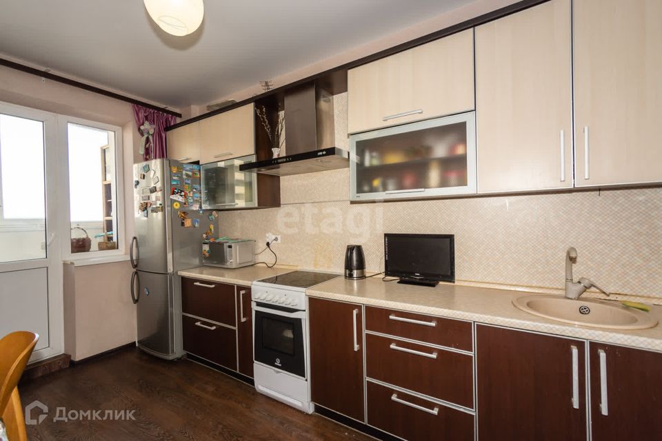 Продаётся 3-комнатная квартира, 87 м²