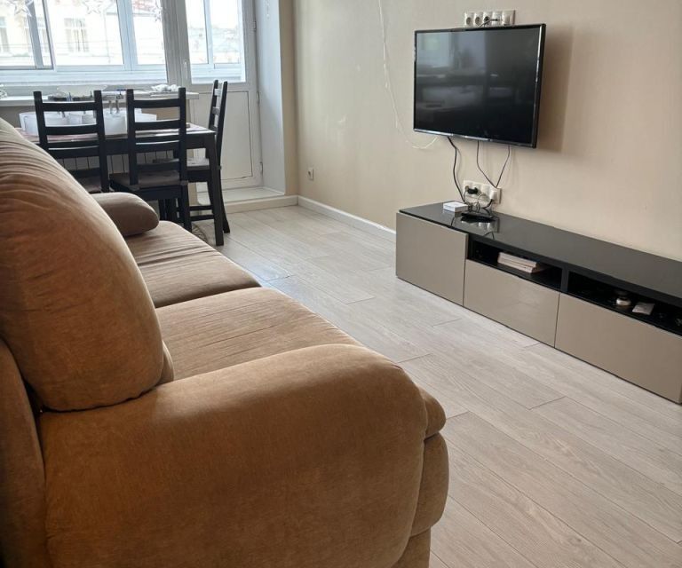 Продаётся 3-комнатная квартира, 55.1 м²