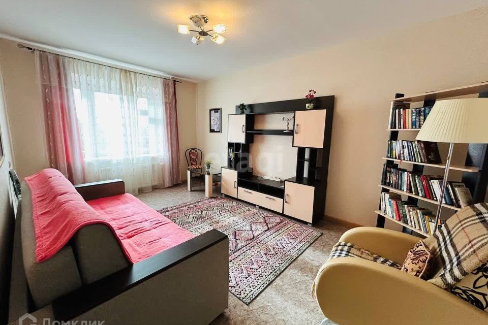 Сдаётся 2-комнатная квартира, 55 м²
