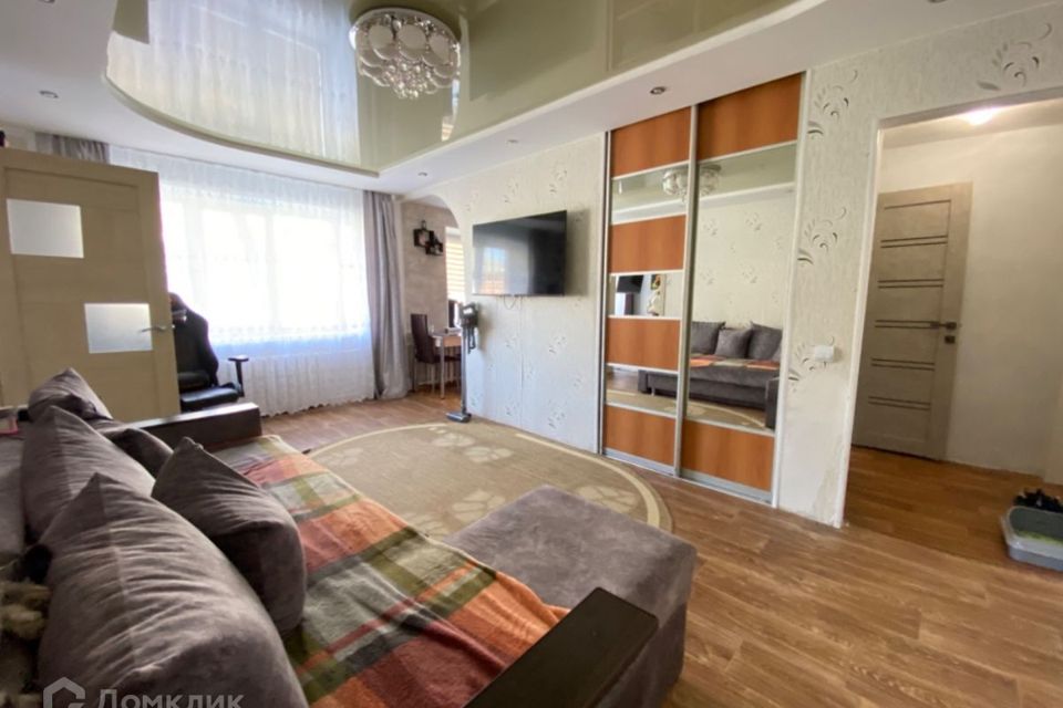 Продаётся 3-комнатная квартира, 41.8 м²