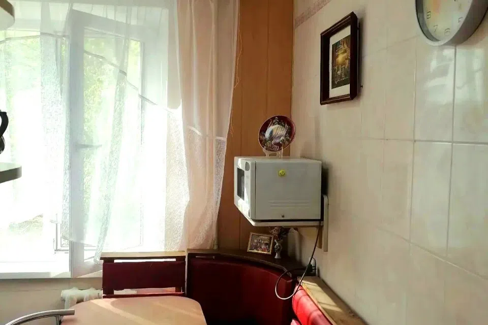 Продаётся 3-комнатная квартира, 52.2 м²