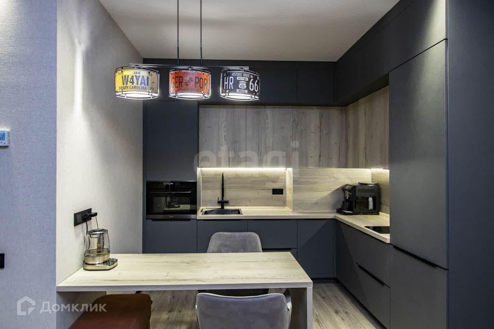 Продаётся 2-комнатная квартира, 53 м²