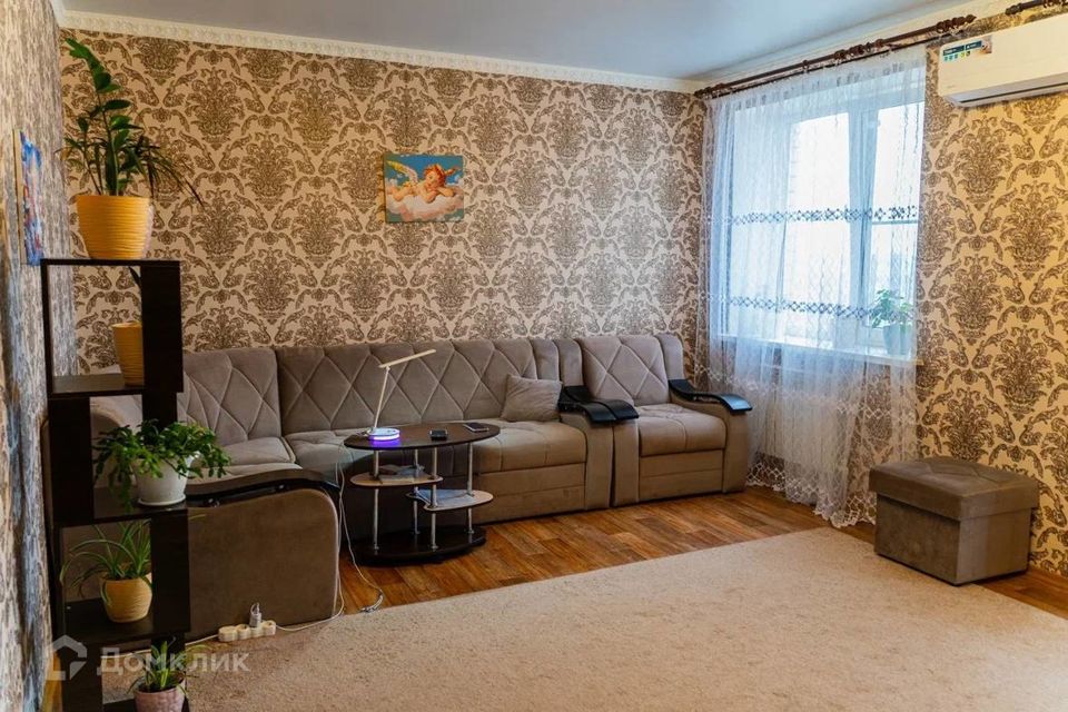Продаётся 1-комнатная квартира, 45.6 м²