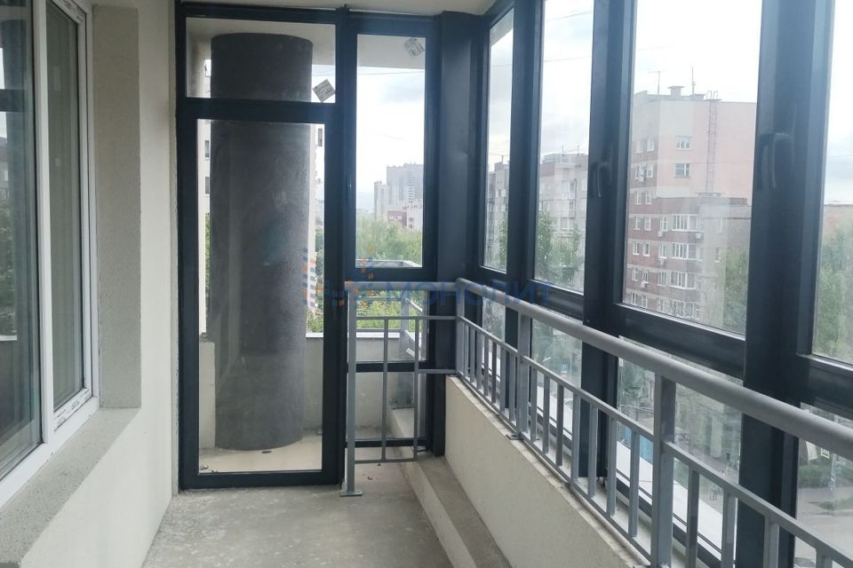 Продаётся 3-комнатная квартира, 100.3 м²