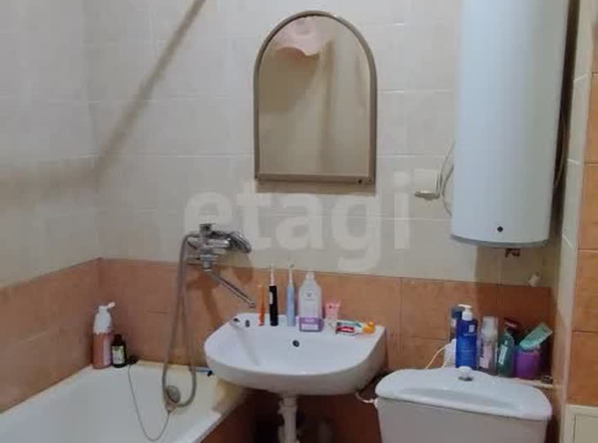 Продаётся 1-комнатная квартира, 33.2 м²