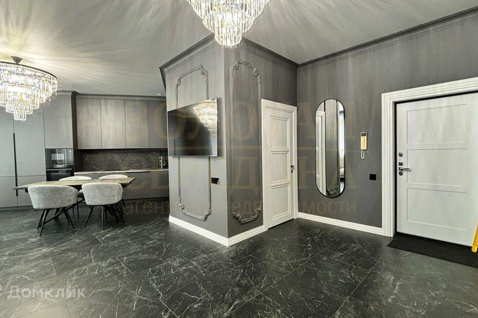 Продаётся 3-комнатная квартира, 100 м²