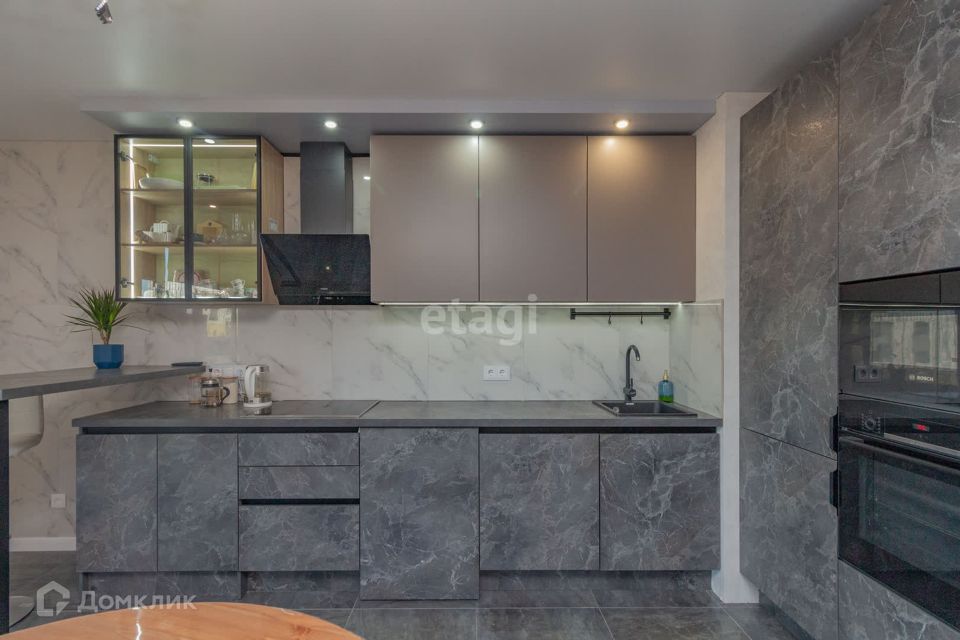 Продаётся 3-комнатная квартира, 95 м²