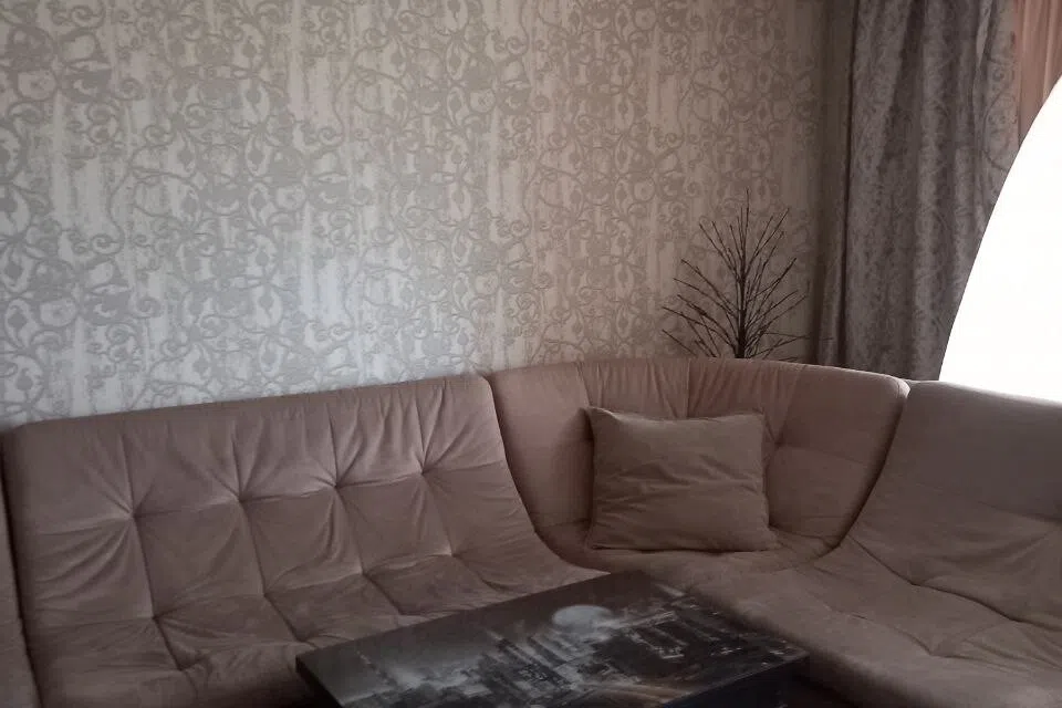 Продаётся 3-комнатная квартира, 63.5 м²