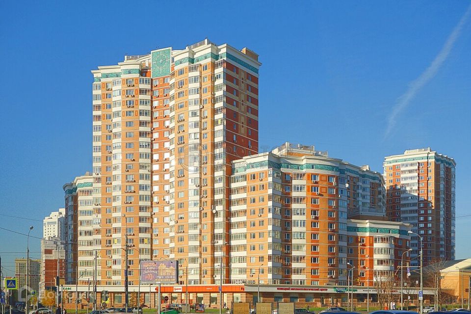 Продаётся 3-комнатная квартира, 110.8 м²