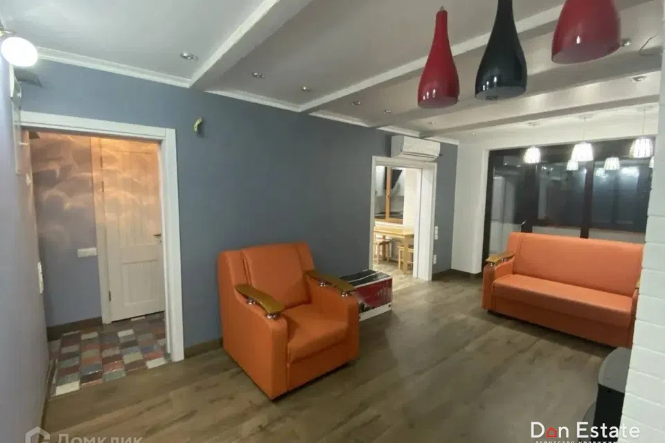 Продаётся 4-комнатная квартира, 93 м²