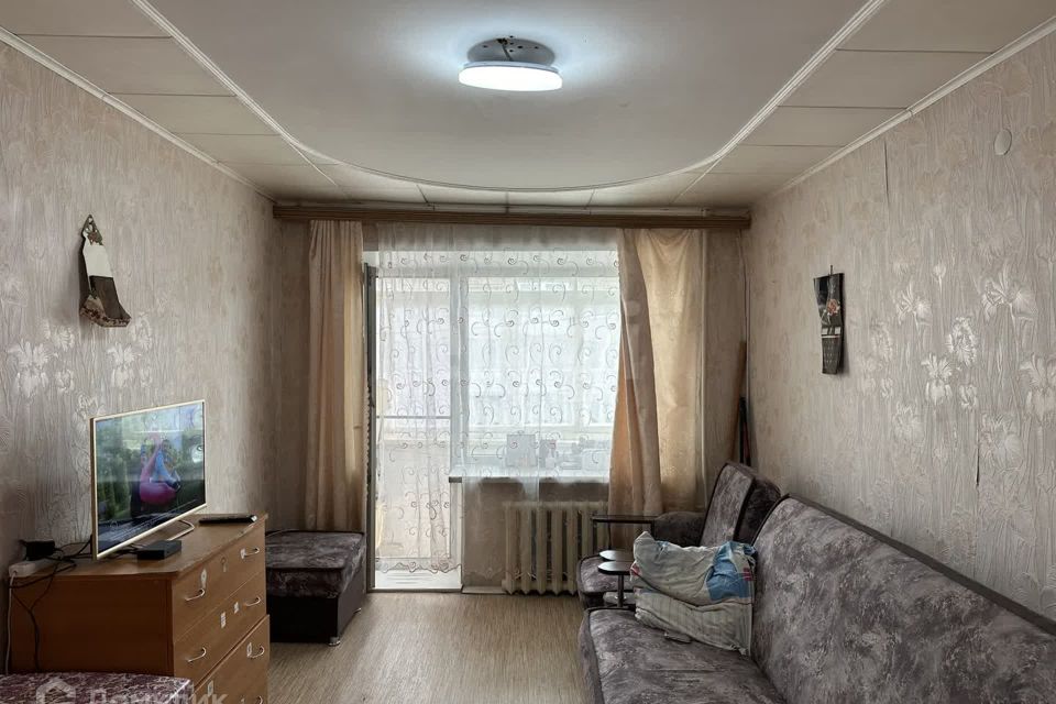 Продаётся 3-комнатная квартира, 52.5 м²