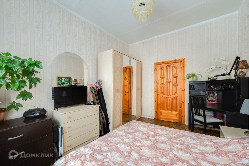 Продаётся 3-комнатная квартира, 71.7 м²