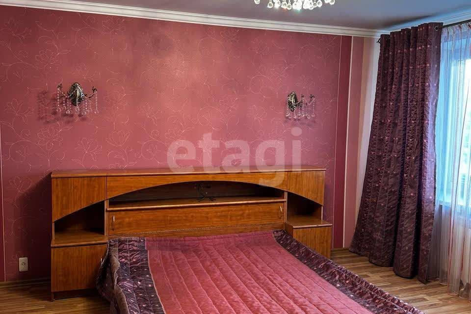 Продаётся 3-комнатная квартира, 82.7 м²