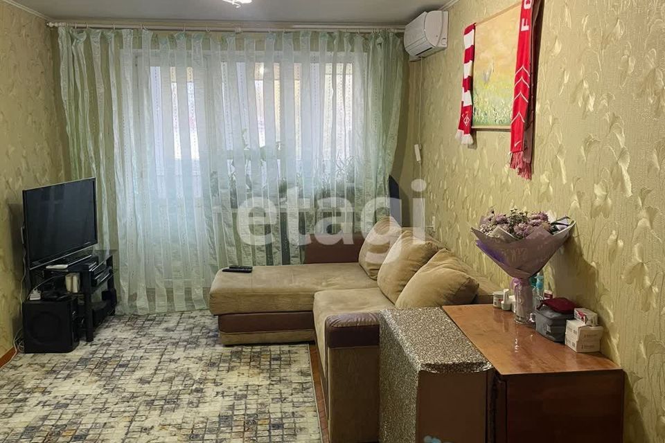 Продаётся 3-комнатная квартира, 58.3 м²