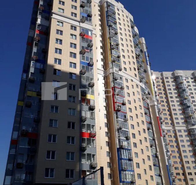 Продаётся 3-комнатная квартира, 92 м²