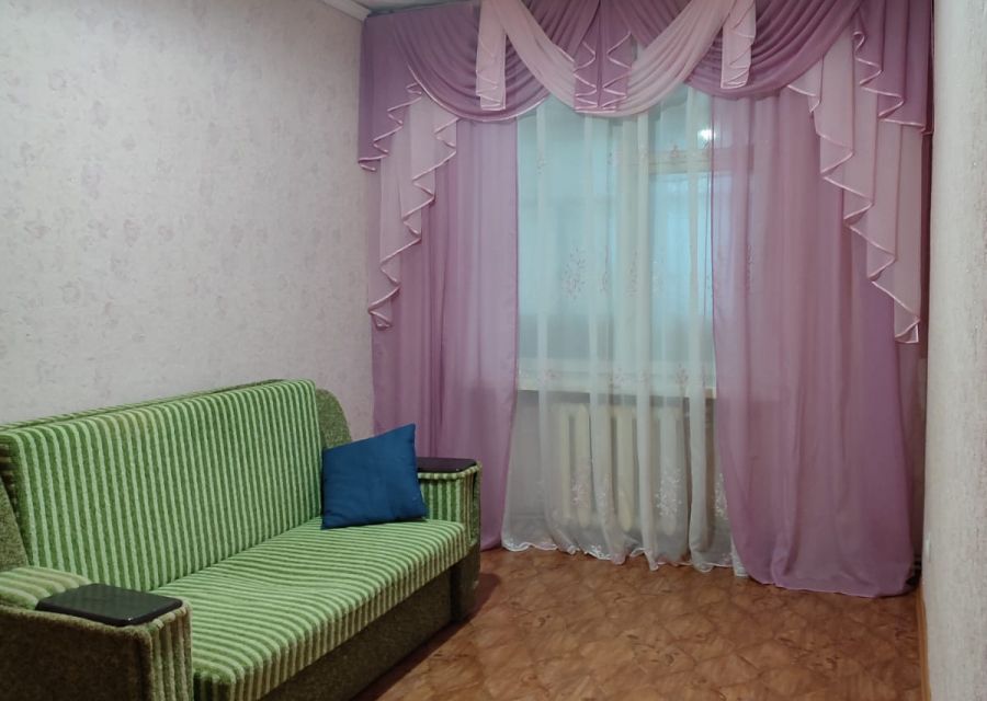 Продаётся 3-комнатная квартира, 69.3 м²