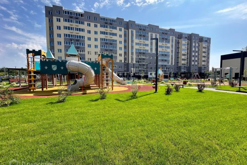 Продаётся 2-комнатная квартира, 63 м²
