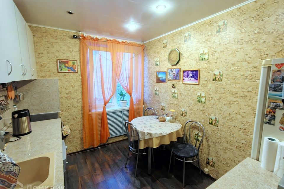 Продаётся 3-комнатная квартира, 64 м²