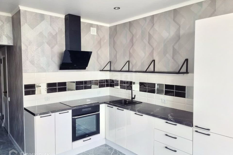 Продаётся 1-комнатная квартира, 44.2 м²