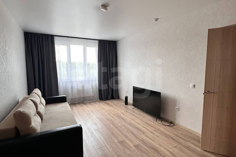 Продаётся 1-комнатная квартира, 37.5 м²