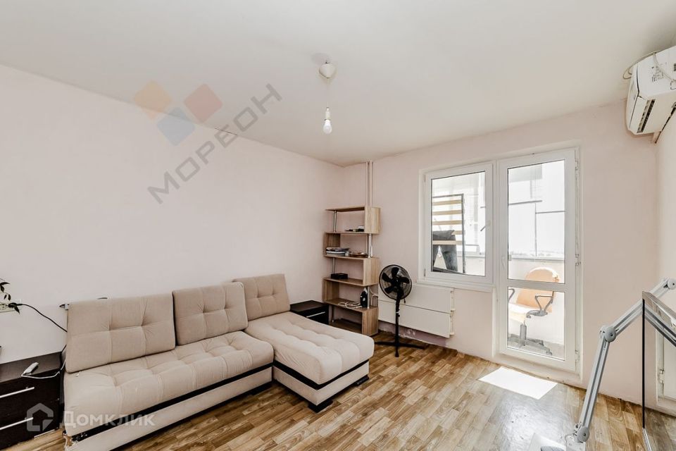 Продаётся 2-комнатная квартира, 67.3 м²