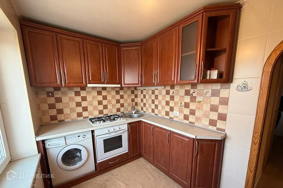 Продаётся 1-комнатная квартира, 43 м²