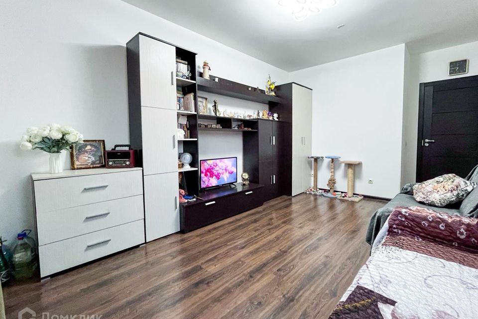Продаётся 1-комнатная квартира, 38 м²