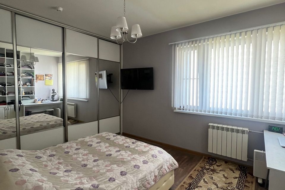 Продаётся 3-комнатная квартира, 88.3 м²