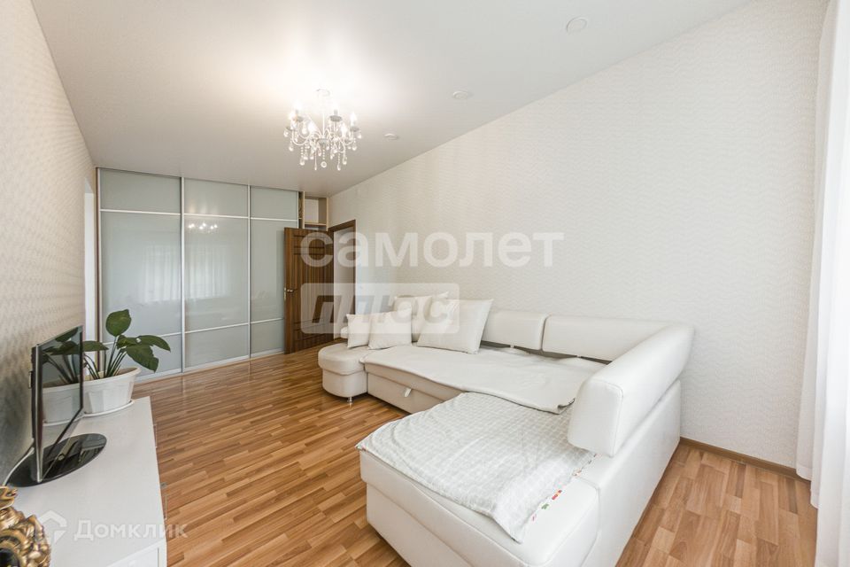 Продаётся 2-комнатная квартира, 56 м²