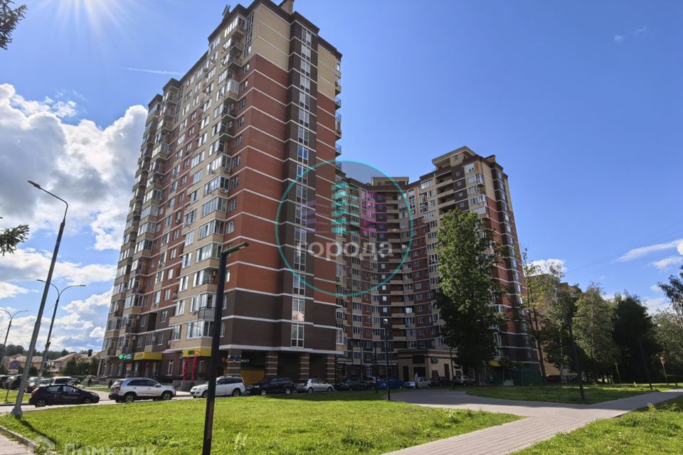 Продаётся 2-комнатная квартира, 74.9 м²