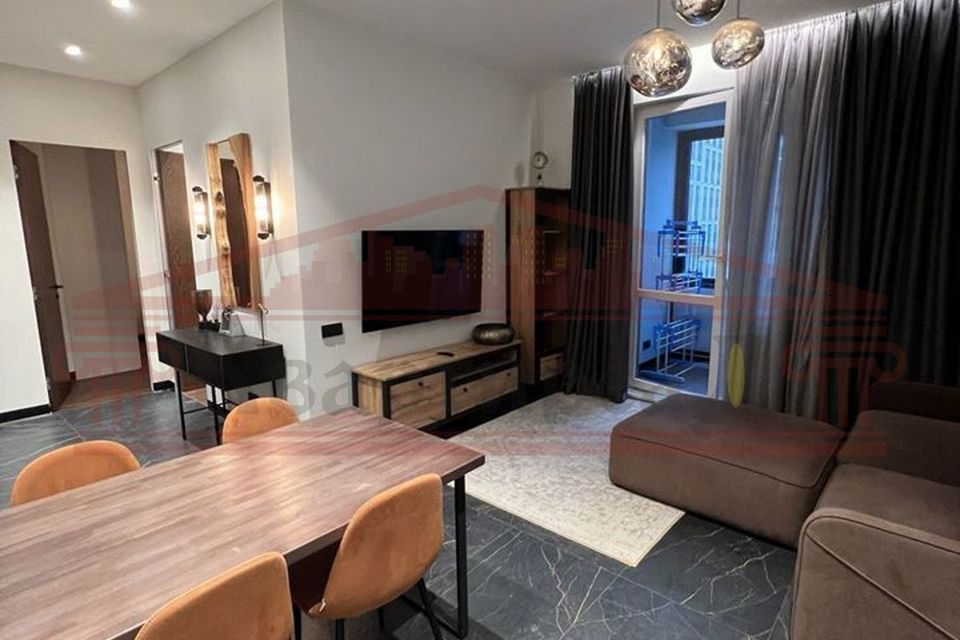 Сдаётся 2-комнатная квартира, 60.9 м²