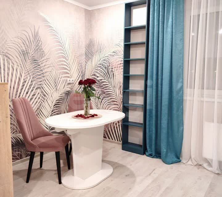 Продаётся 2-комнатная квартира, 56.1 м²