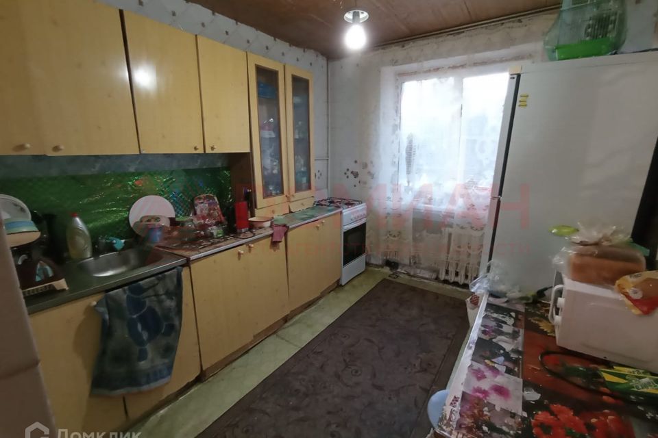 Продаётся 3-комнатная квартира, 61.4 м²