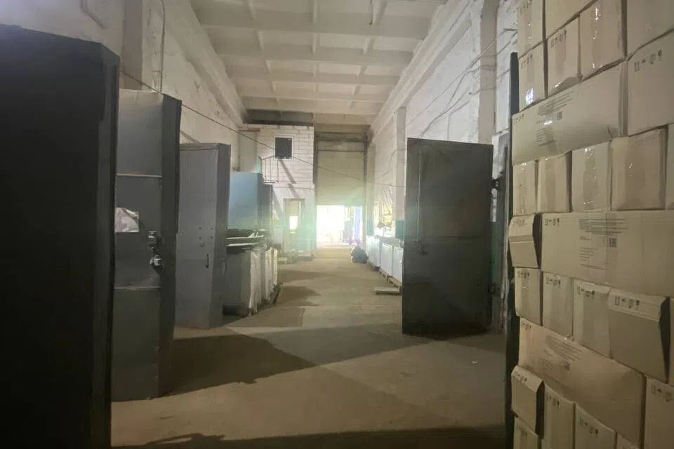 Сдаётся склад, 1102 м²