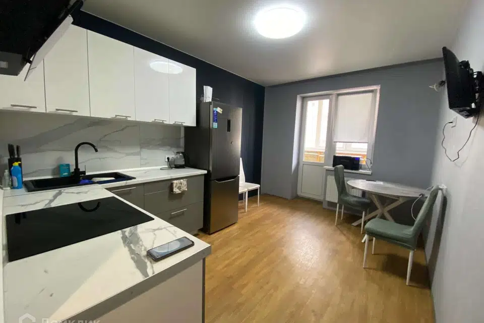 Продаётся 2-комнатная квартира, 65.7 м²