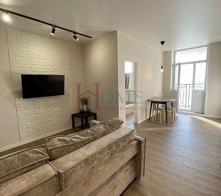 Сдаётся 1-комнатная квартира, 50 м²
