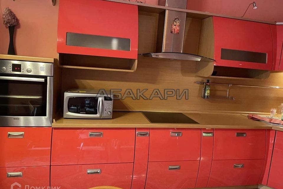 Сдаётся 1-комнатная квартира, 65 м²
