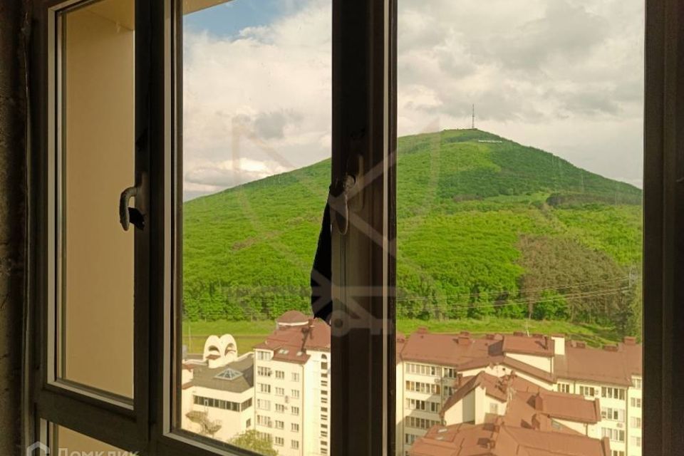 Продаётся 2-комнатная квартира, 90 м²