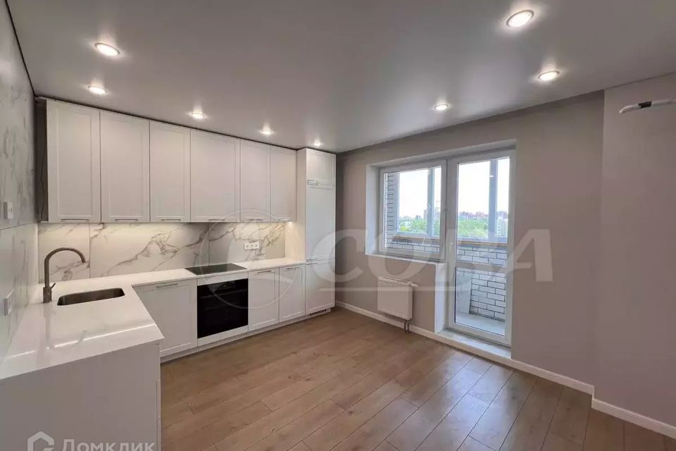Продаётся 2-комнатная квартира, 76.3 м²