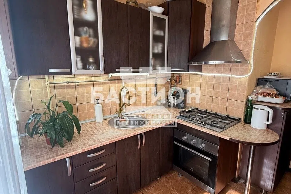 Продаётся 4-комнатная квартира, 89.3 м²