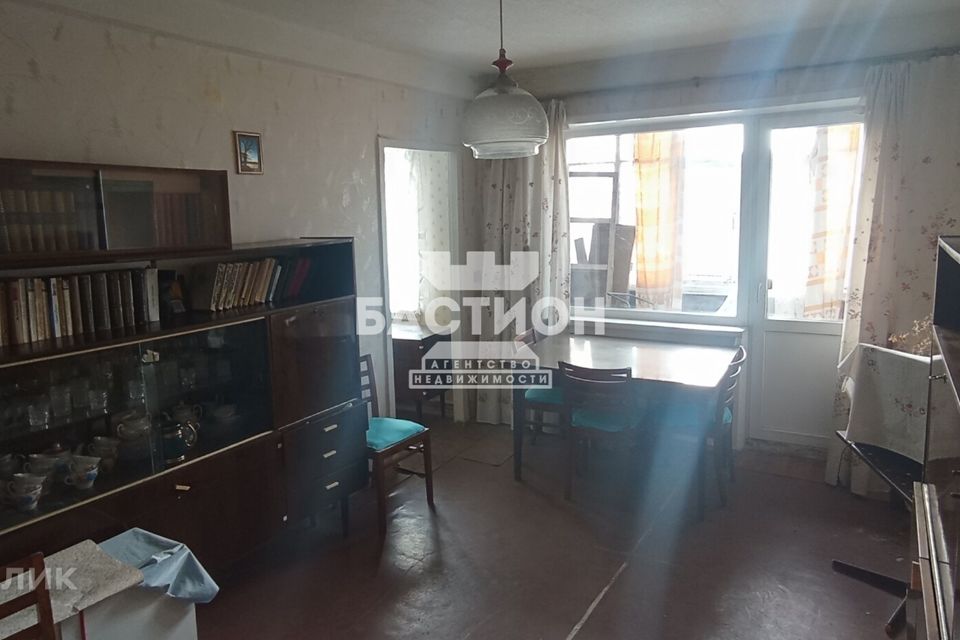 Продаётся 2-комнатная квартира, 41.8 м²
