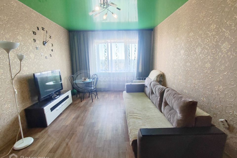 Продаётся 1-комнатная квартира, 47.3 м²