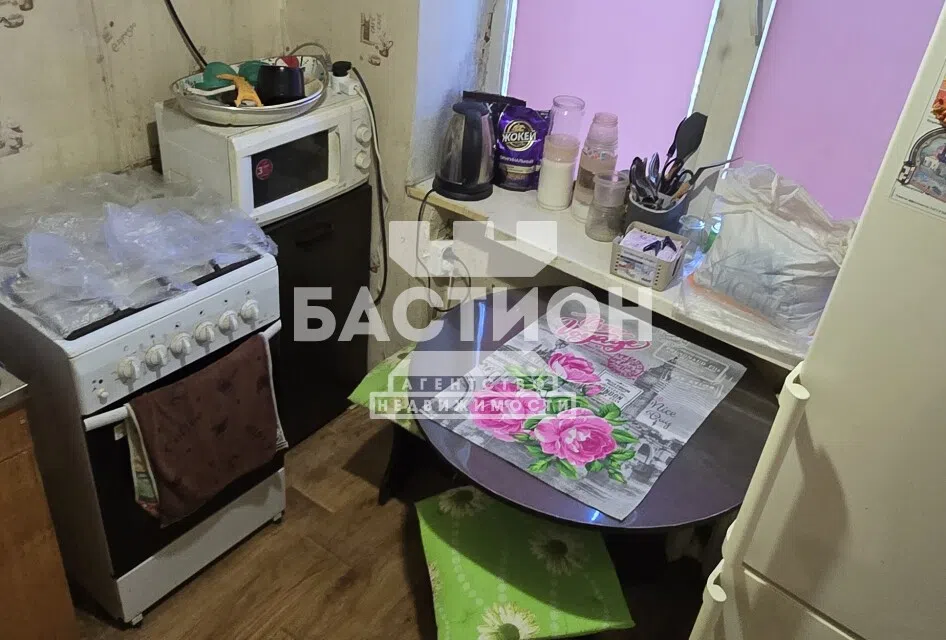 Продаётся 3-комнатная квартира, 43.2 м²